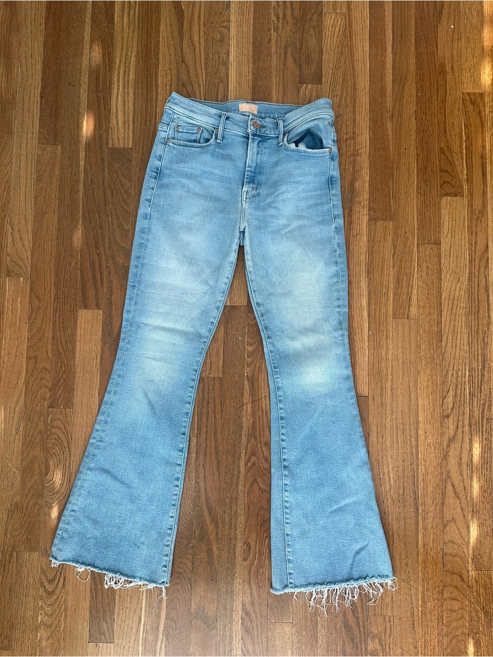 MOTHER The Weekender Fray Jeans